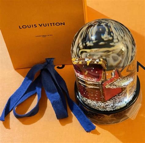 louis vuitton globes|Snow Globe .